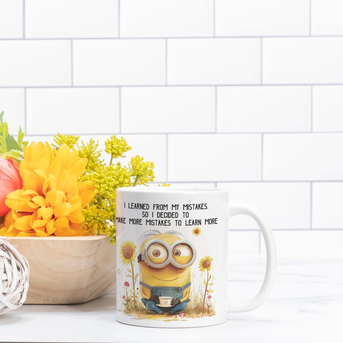 Minion losing mind Happy Mug 11oz